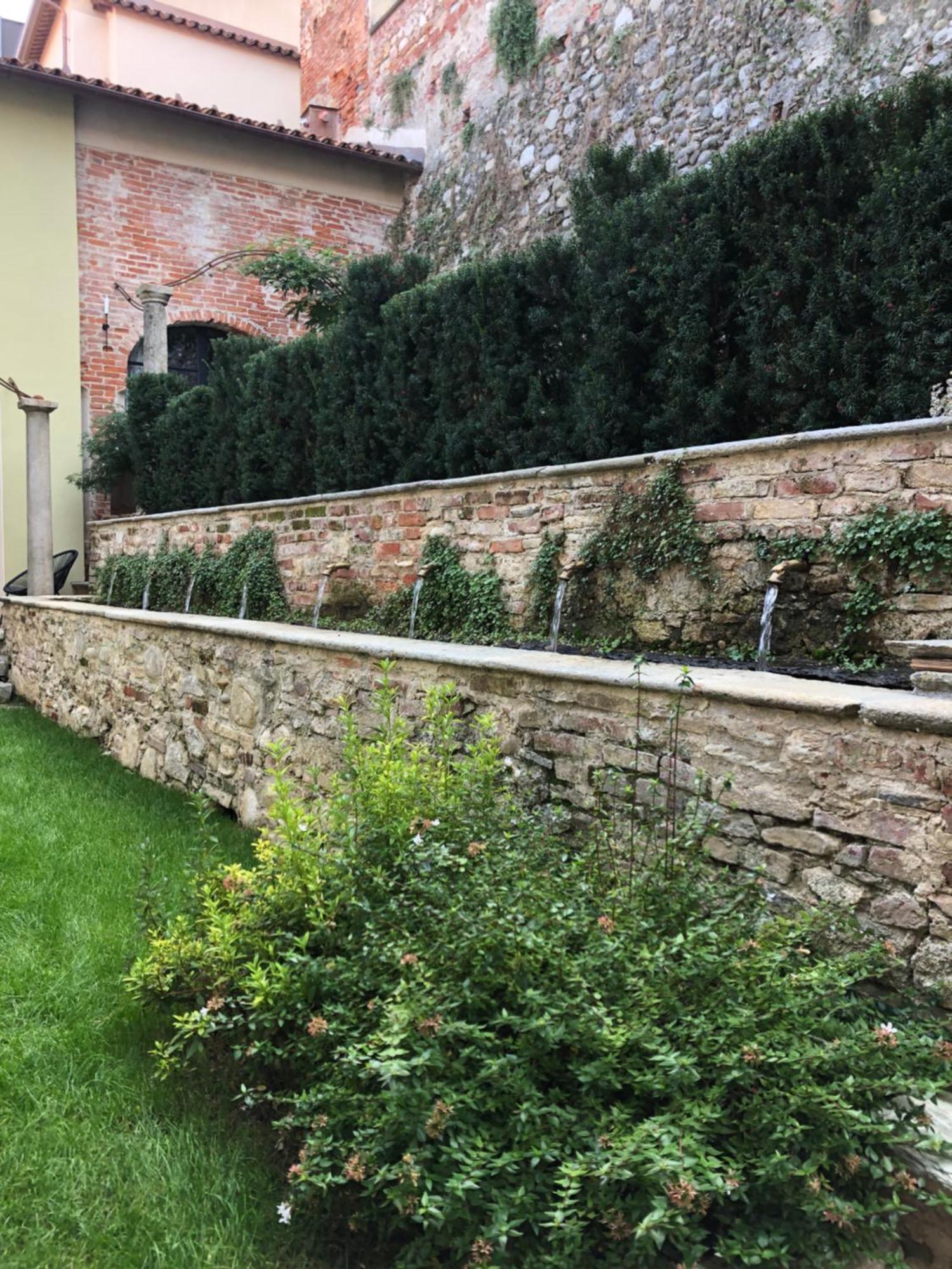 Palazzo Fauzone Relais Bed & Breakfast Mondovì Екстериор снимка