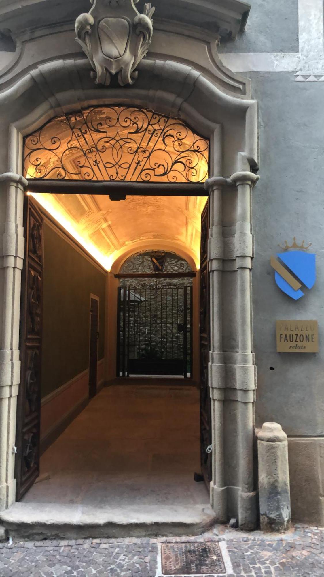 Palazzo Fauzone Relais Bed & Breakfast Mondovì Екстериор снимка