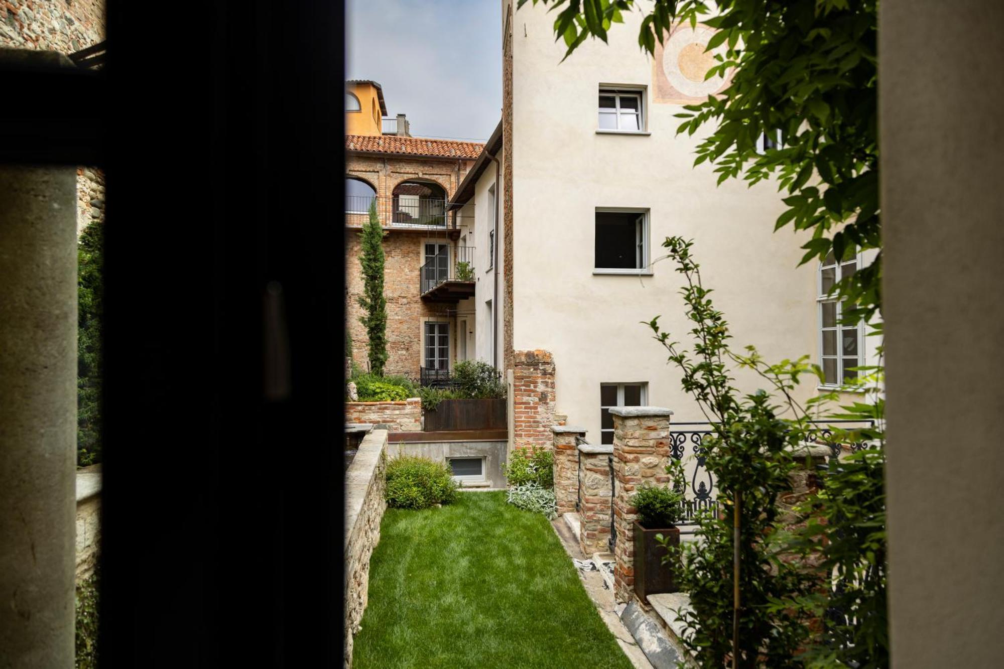 Palazzo Fauzone Relais Bed & Breakfast Mondovì Екстериор снимка